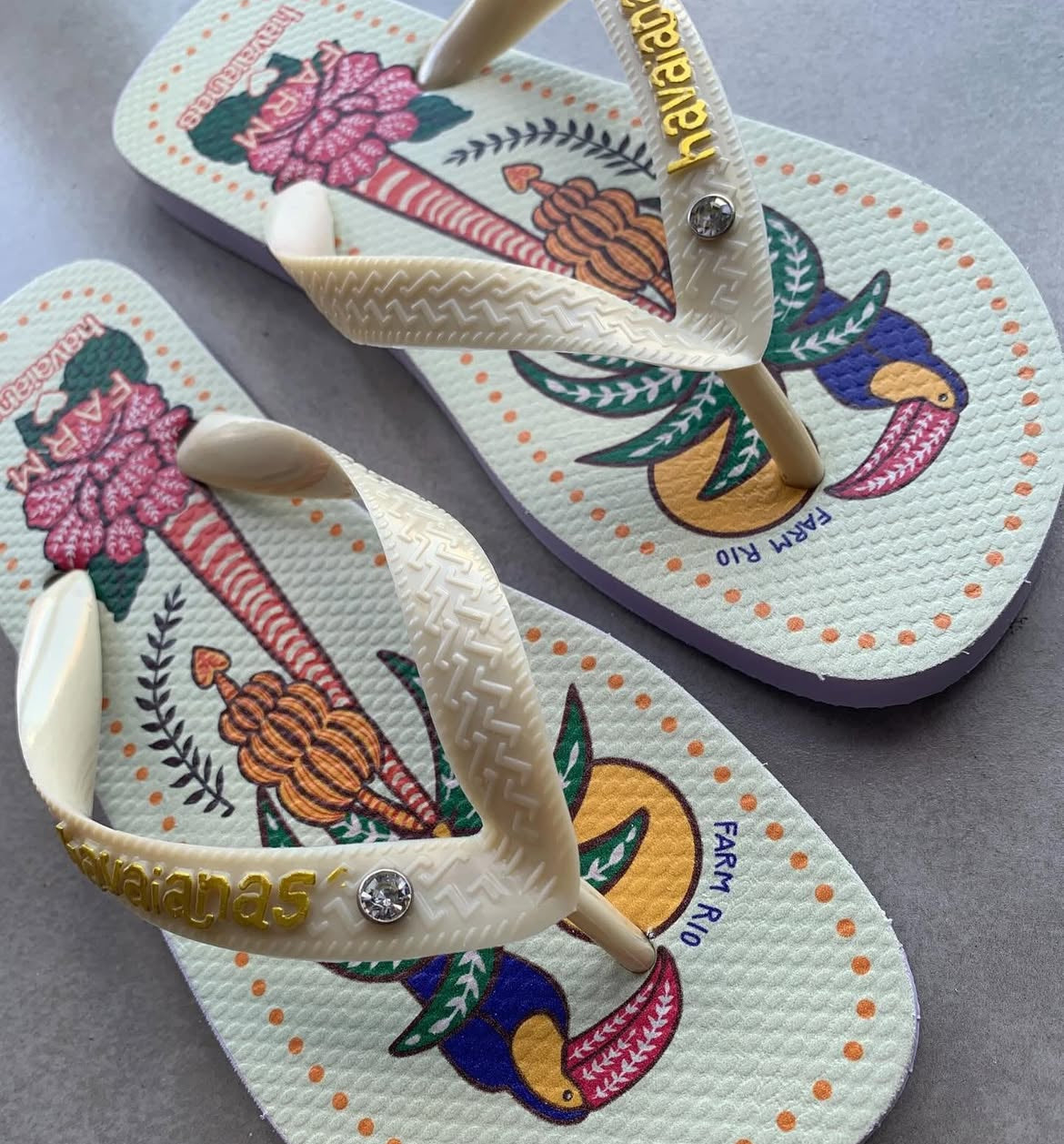 HAWAIANAS RIO