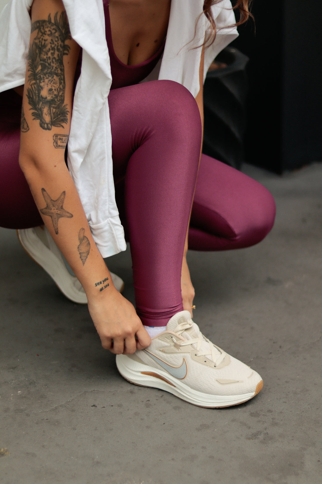 NKE FIT DORADO