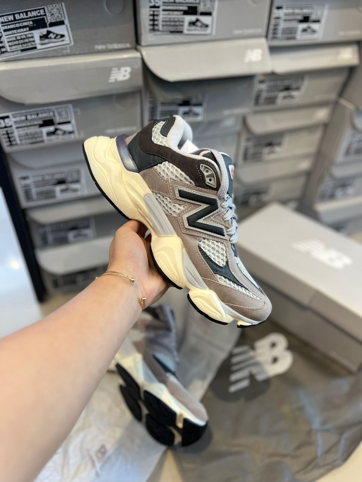 NB 9060 Marrón